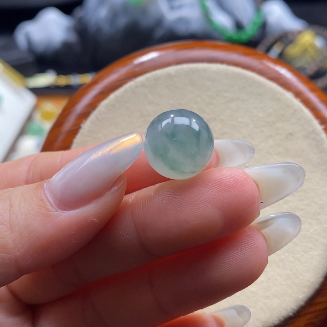 翡翠未镶嵌颈饰翡翠冰飘花珠