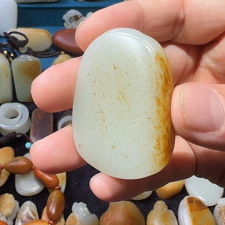 和田玉未镶嵌吊坠(不含链)