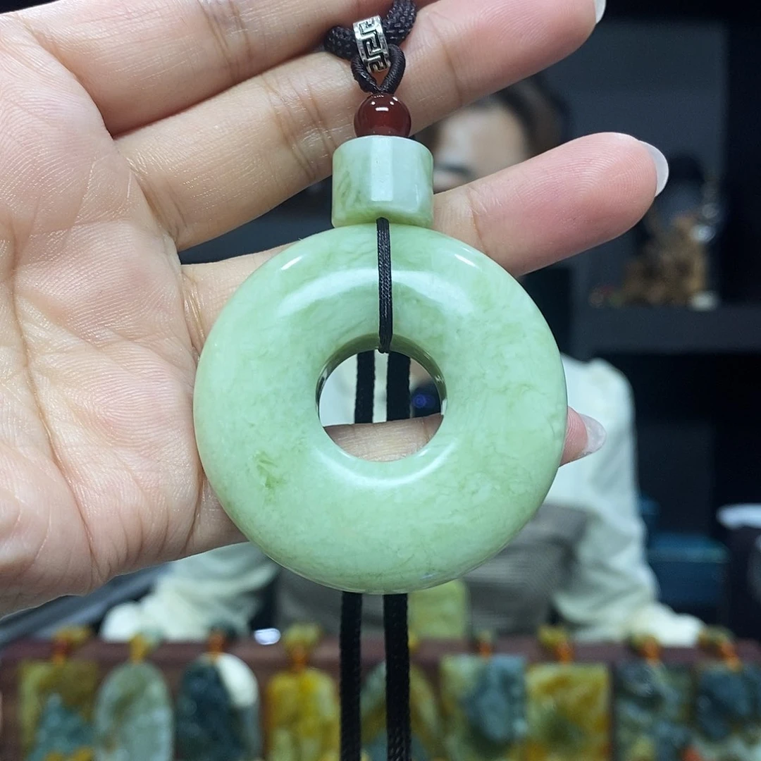 未镶嵌岫玉挂件吊坠项链