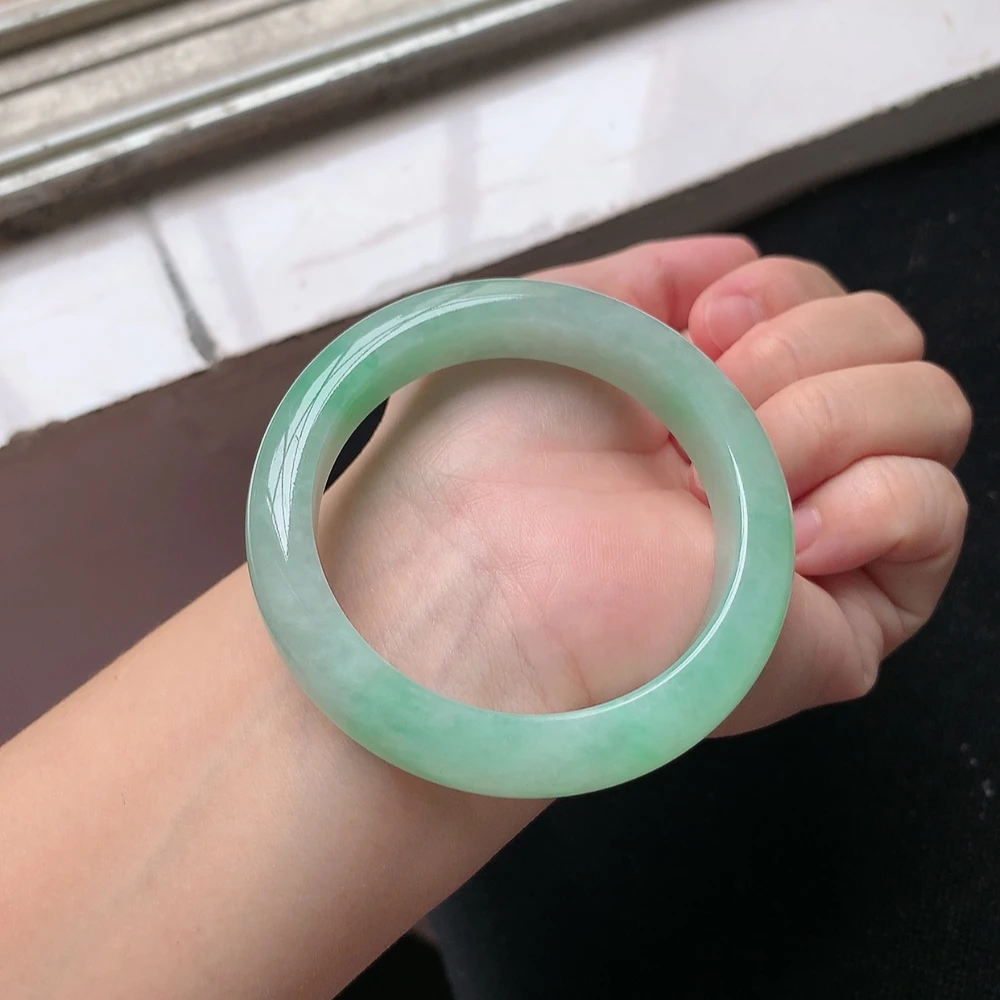 1574号 缅甸天然A货翡翠手镯52/53圈口甜绿正装手镯