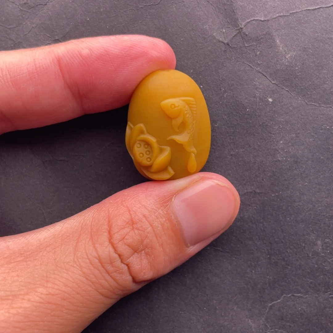 石英质玉黄蜡石珠子未镶嵌石*