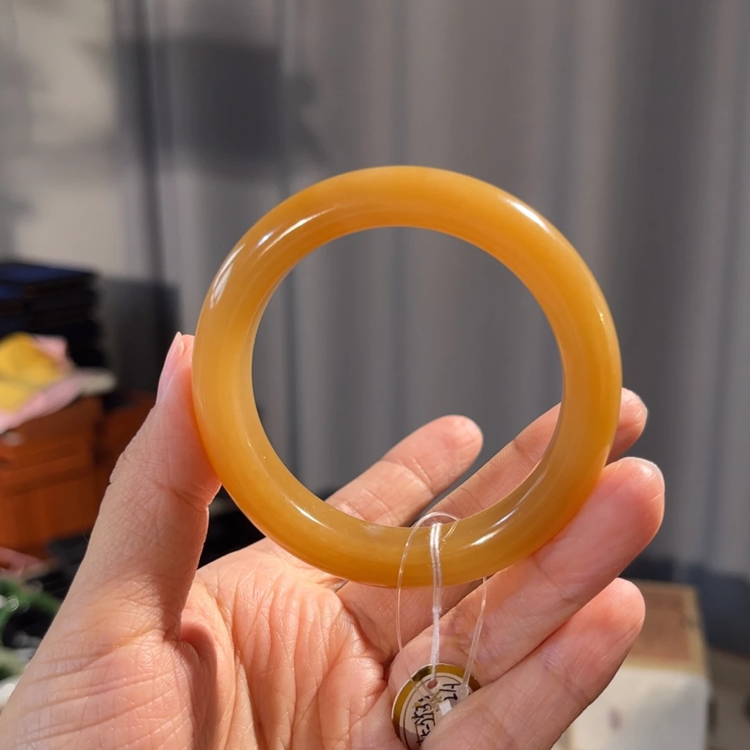 和田玉未镶嵌手镯  「且末糖」