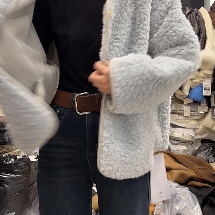 毛衣等服装生产加工和贸易于