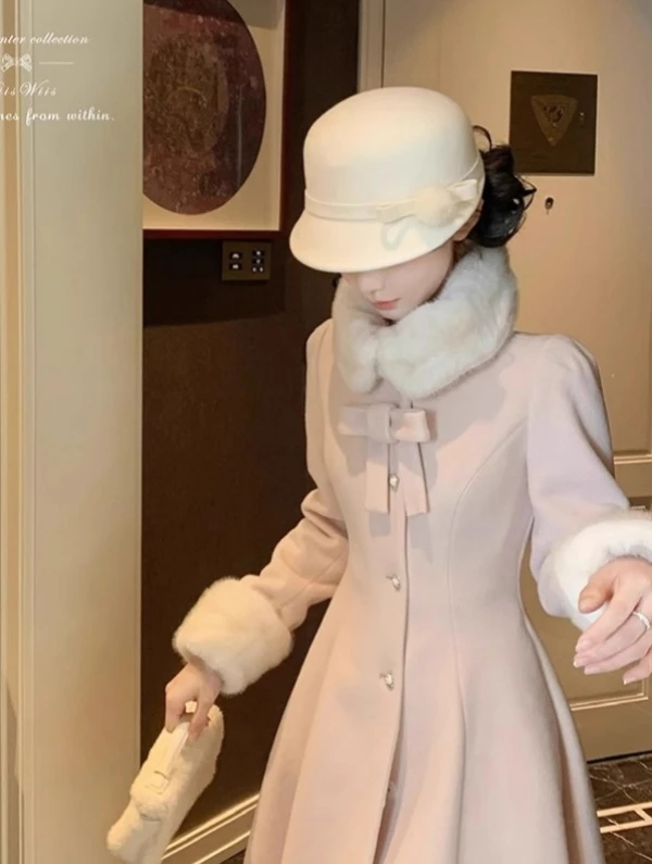 富家千金小众高级感韩剧穿搭氛围感收腰显瘦长款大衣毛呢外套女