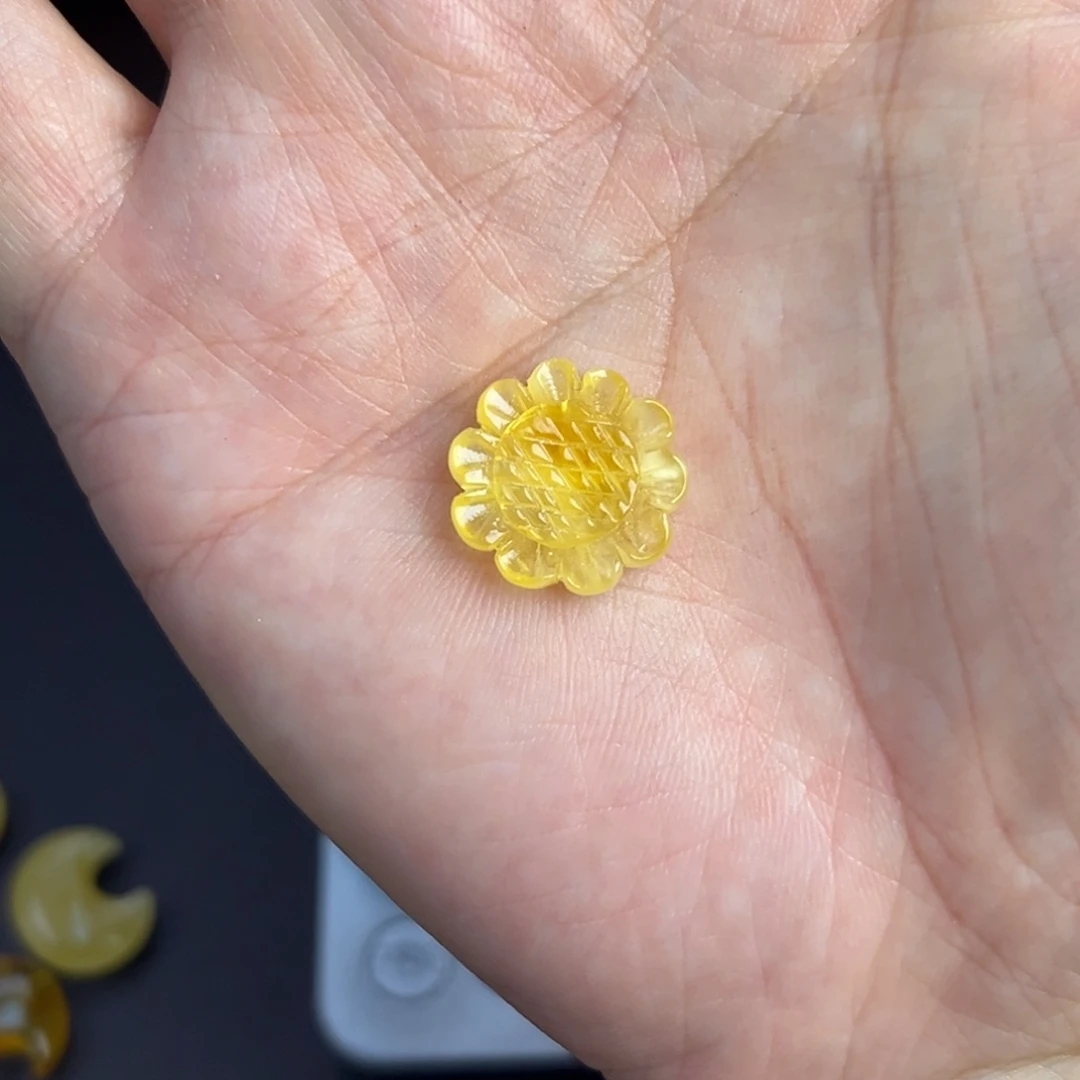 琥珀未镶嵌裸石向日葵01