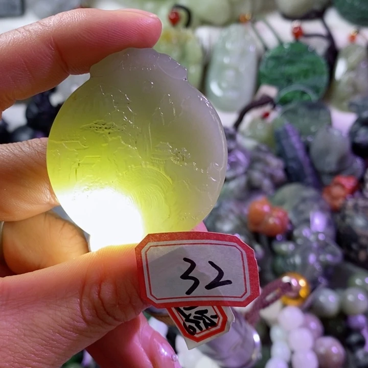 和田玉边角料未镶嵌