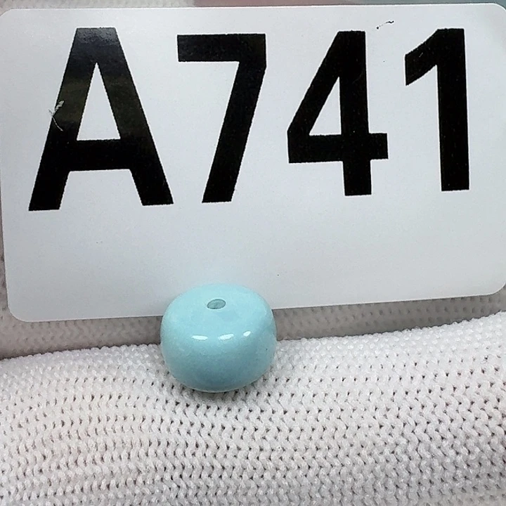 绿松石未镶嵌珠宝奇石10.6