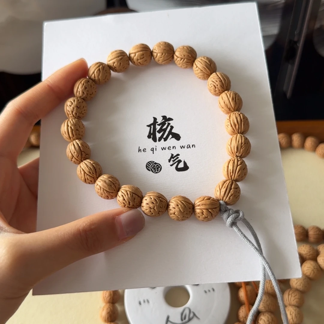 不***糖野生小气球桃核吊坠