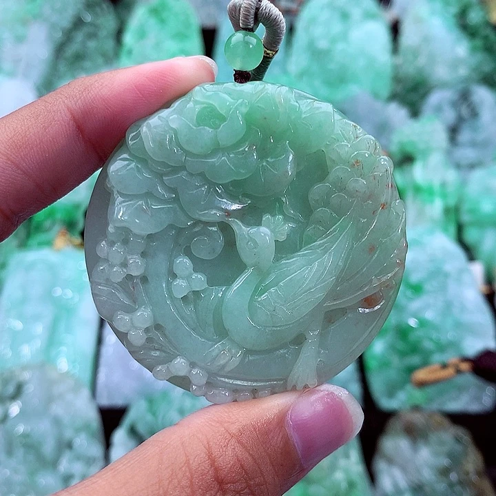 吊坠(不含链)未镶嵌翡翠