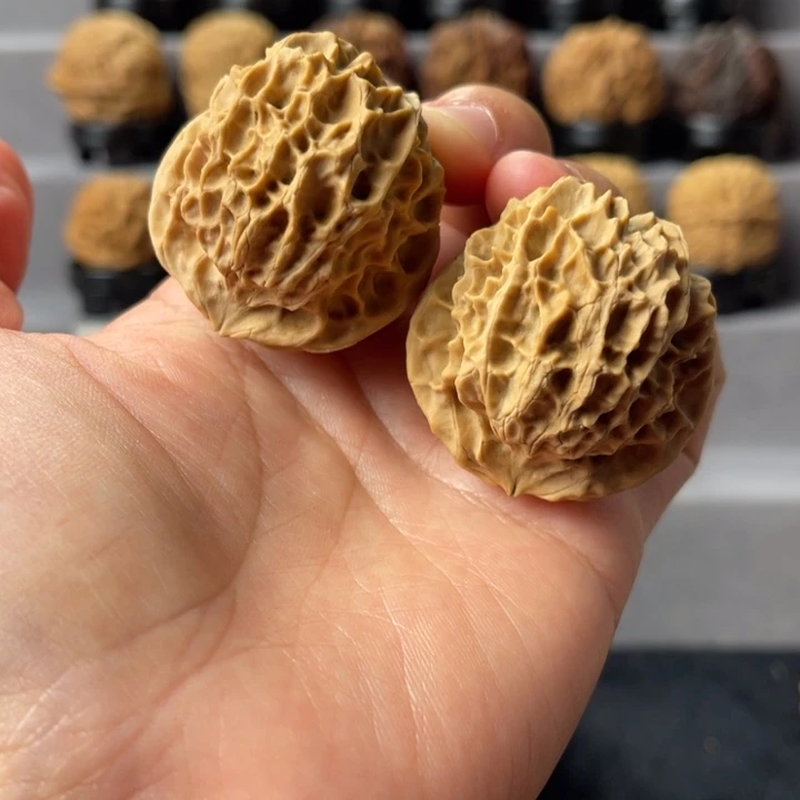 把件文玩核桃7-01