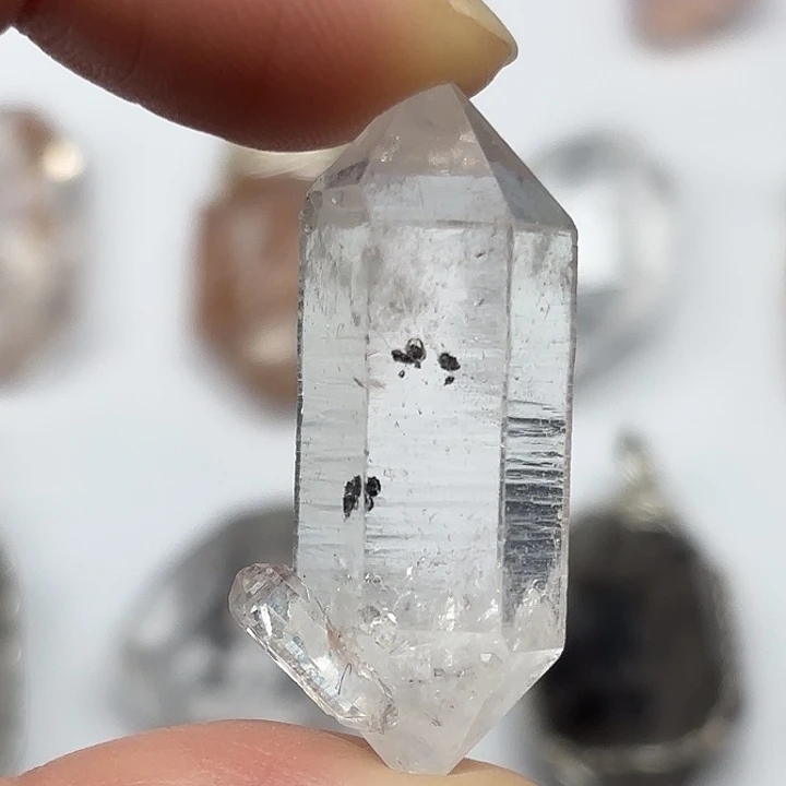 未镶嵌水晶颈饰共生闪灵钻36mm+