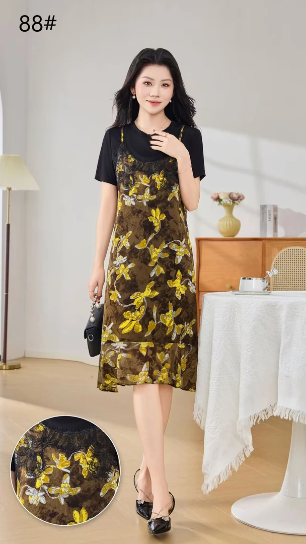 M636 轻奢高级感显瘦连衣裙女2025夏季新款假两件洋气印花雪纺裙