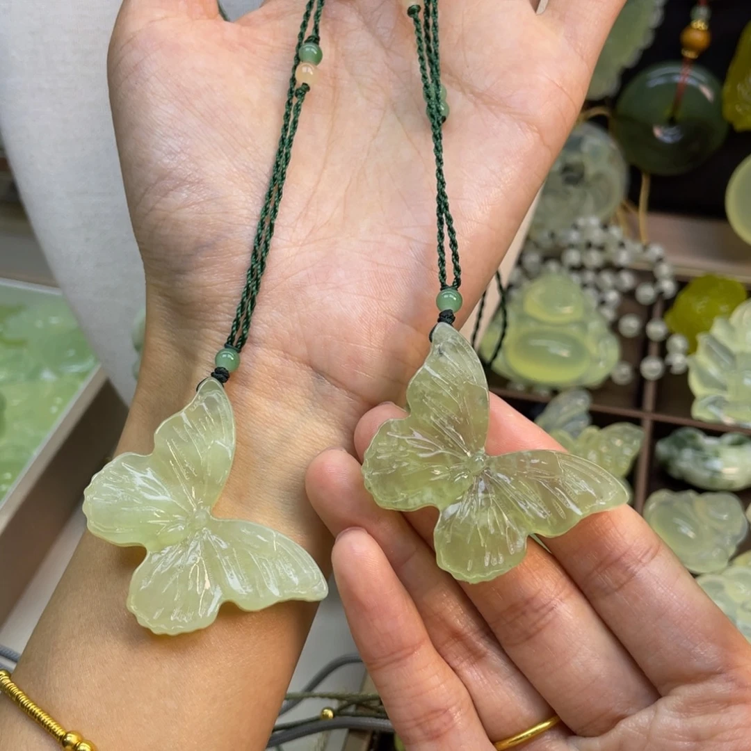 蛇纹石玉未镶嵌项链随机发默认微瑕