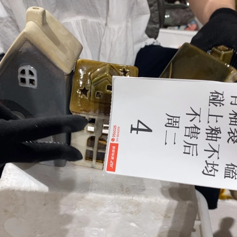【闪购商品】摆件法***衣陶瓷摆件瑕疵特卖