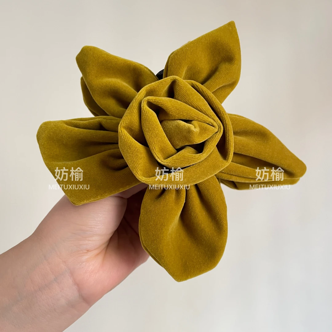 秋冬大版复古韩版抓夹丝绒立体花朵鲨鱼夹法式2025新款发饰手工