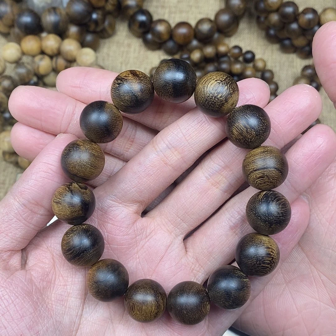 沉香手串越南芽庄白棋楠