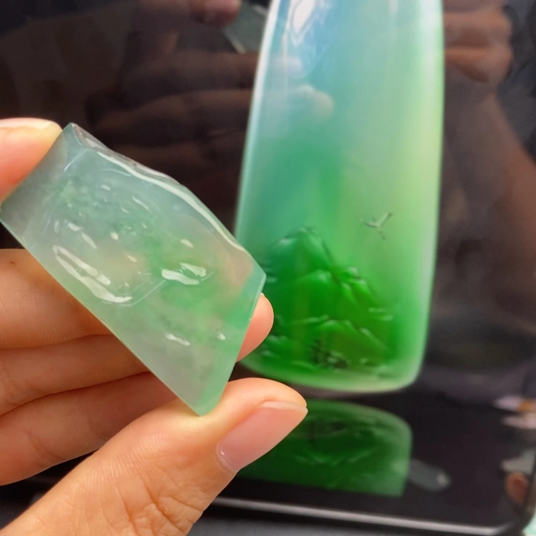 定制翡翠未镶嵌  非常有意境的牌子