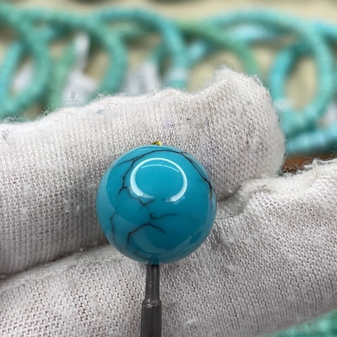 绿松石未镶嵌挂件