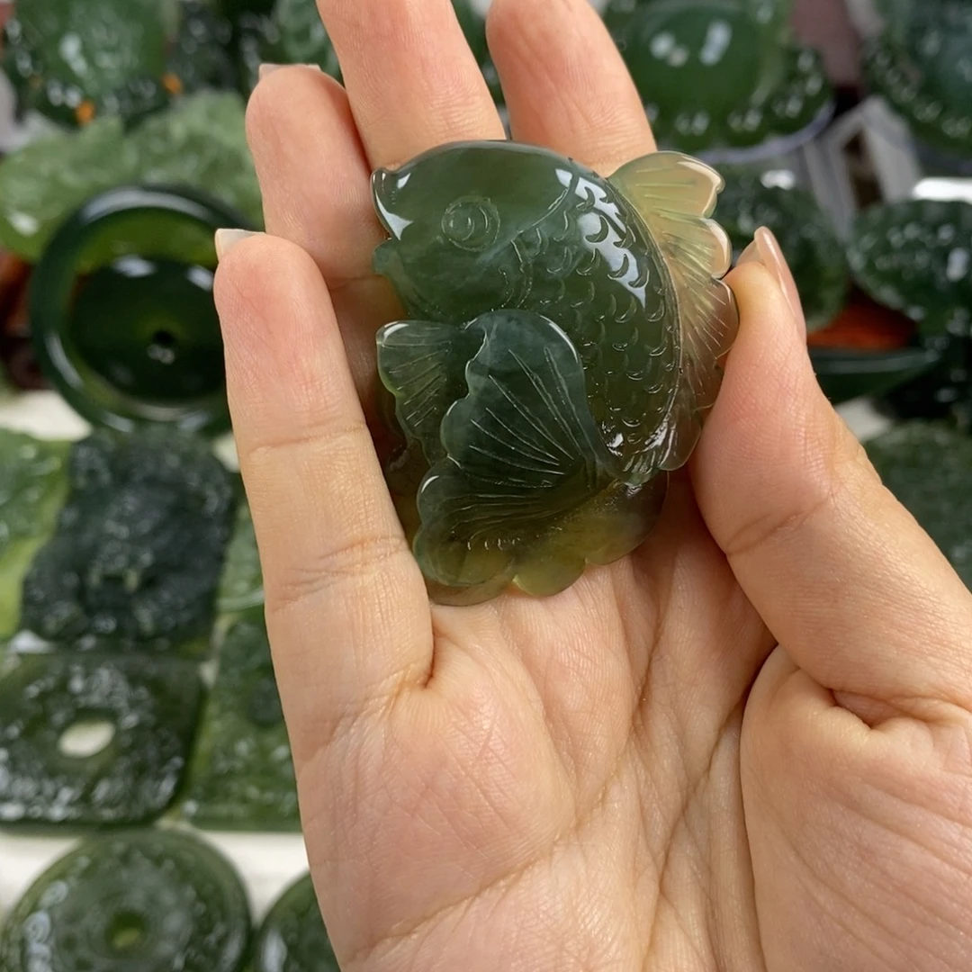 岫玉未镶嵌挂件挂件