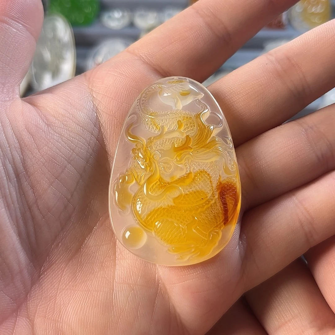 未镶嵌颈饰玛瑙/玉髓