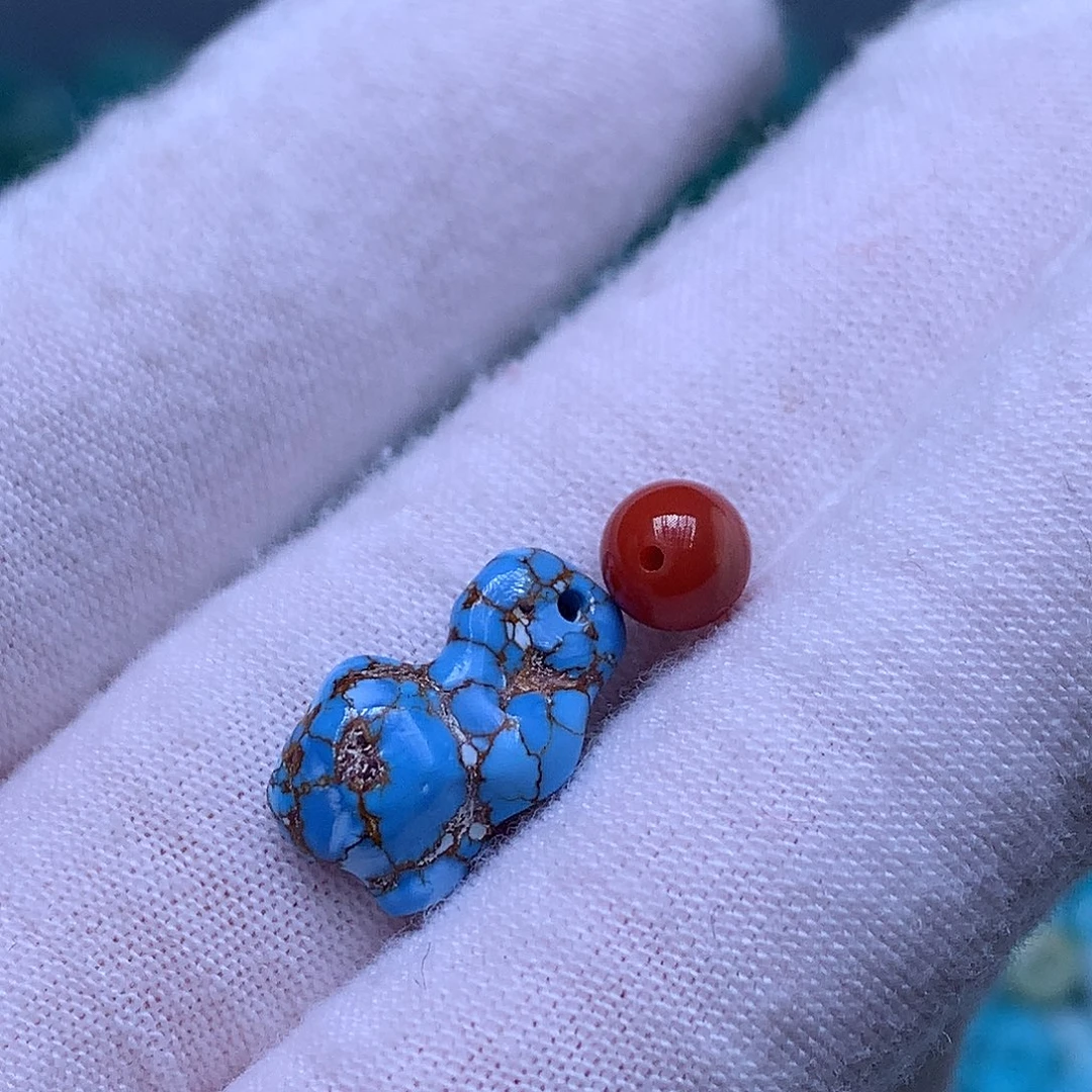 南红玛瑙未镶嵌珠宝奇石
