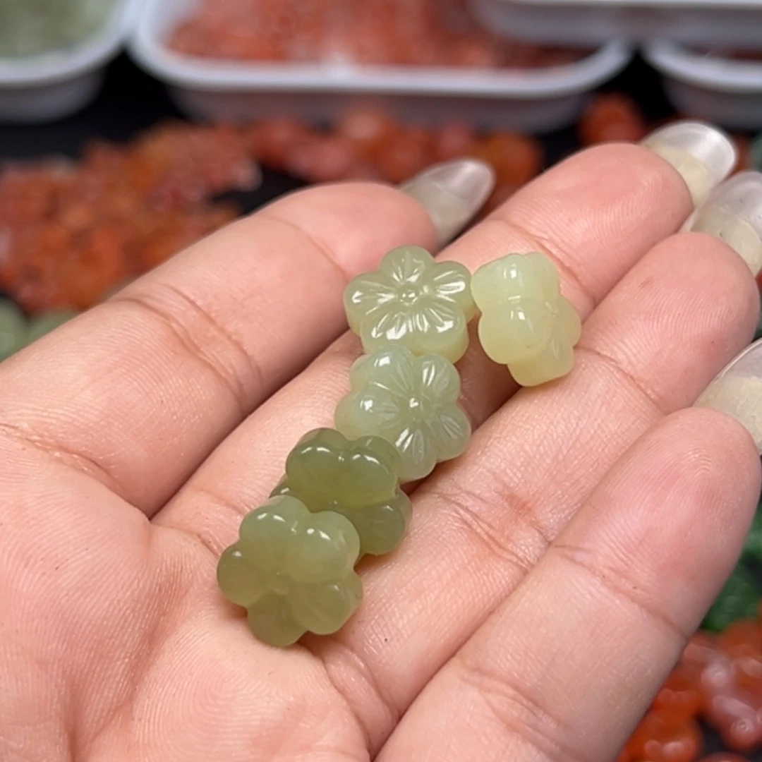 清***清和田玉未镶嵌吊坠(不含链)