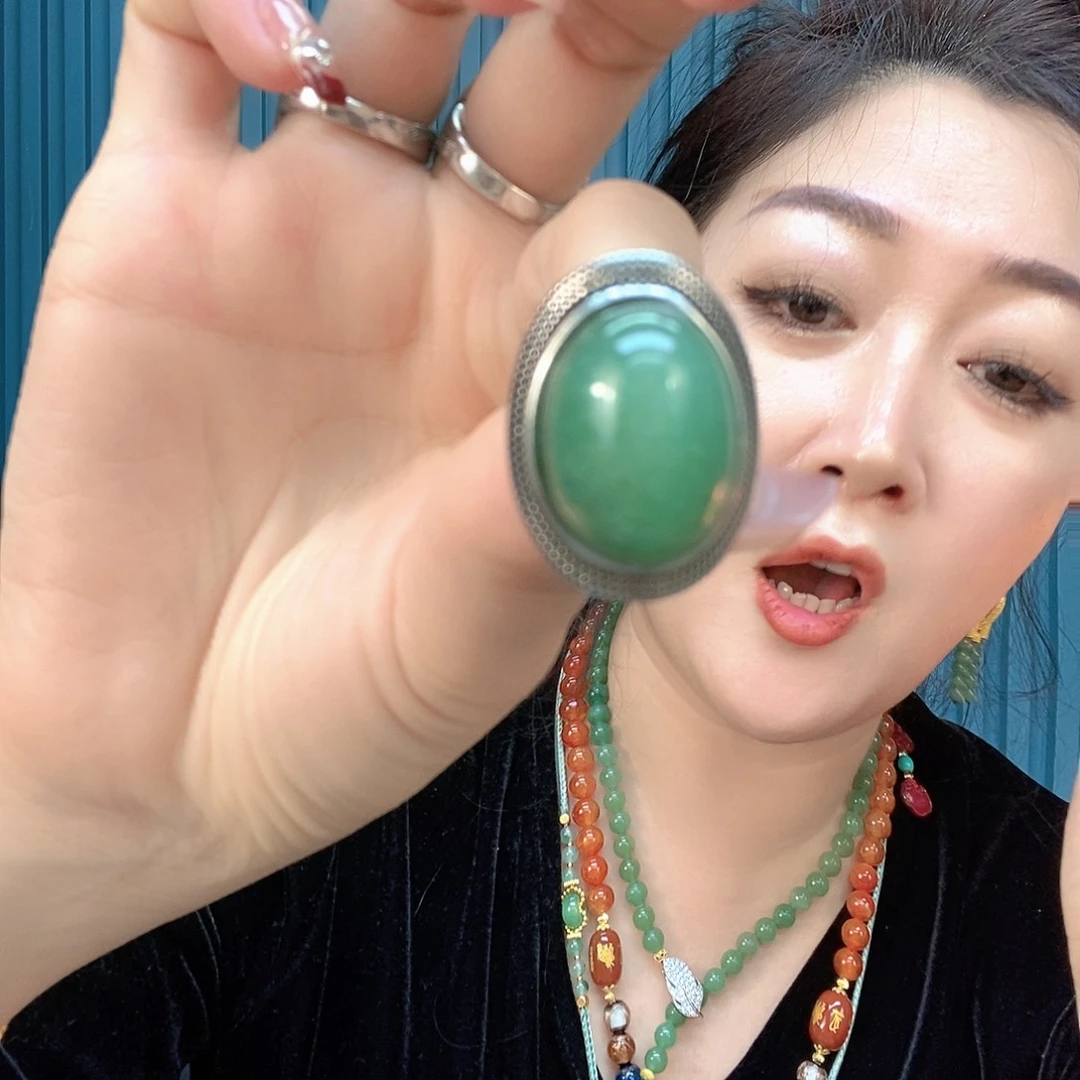 石英质玉手镯合金