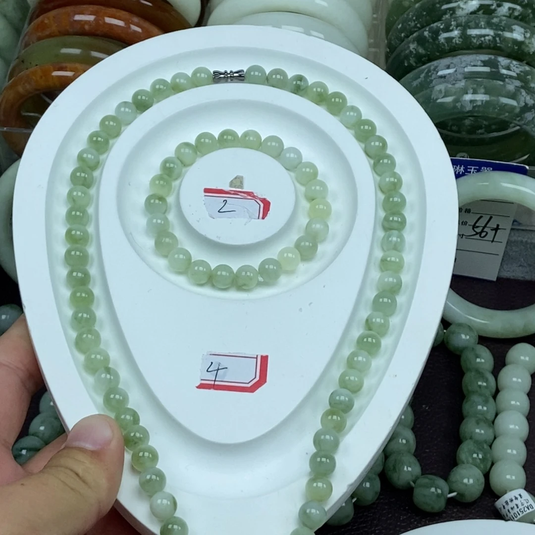 蛇纹石玉未镶嵌手链
