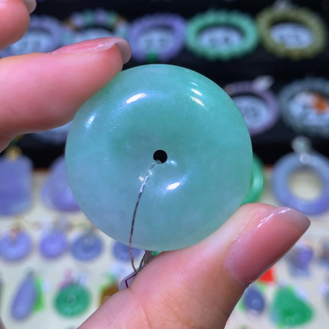 翡翠未镶嵌手链翡翠