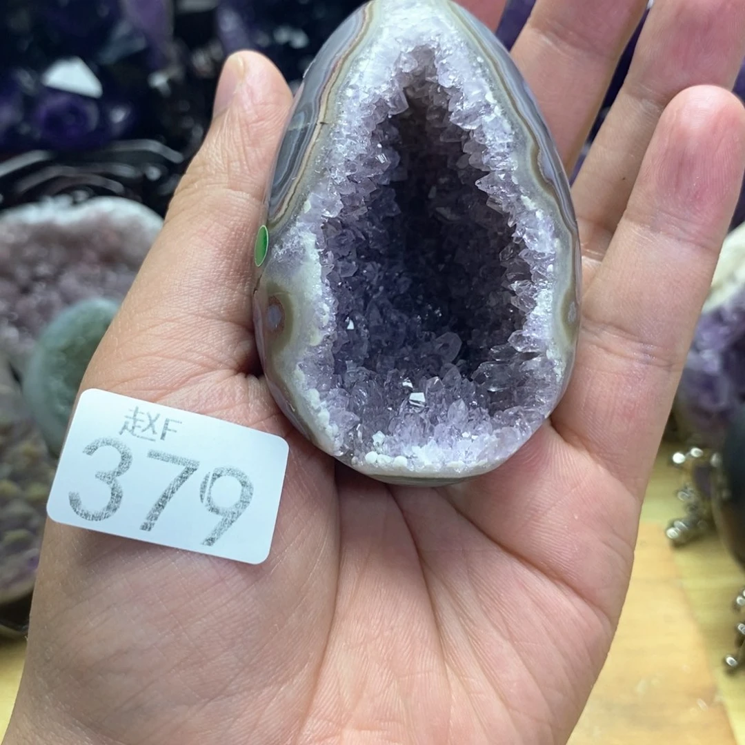 未镶嵌水晶大型摆件（非配饰）
