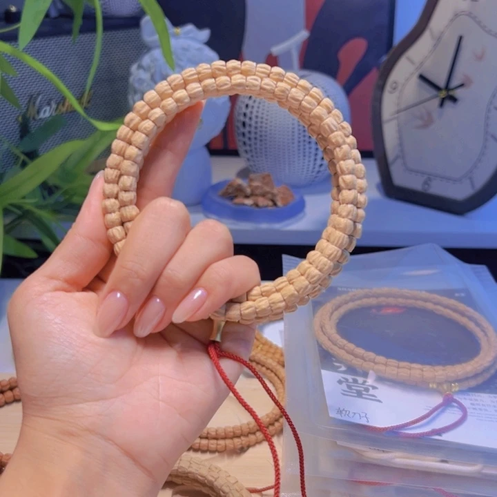 卡***吡吊坠柏香籽/百香籽