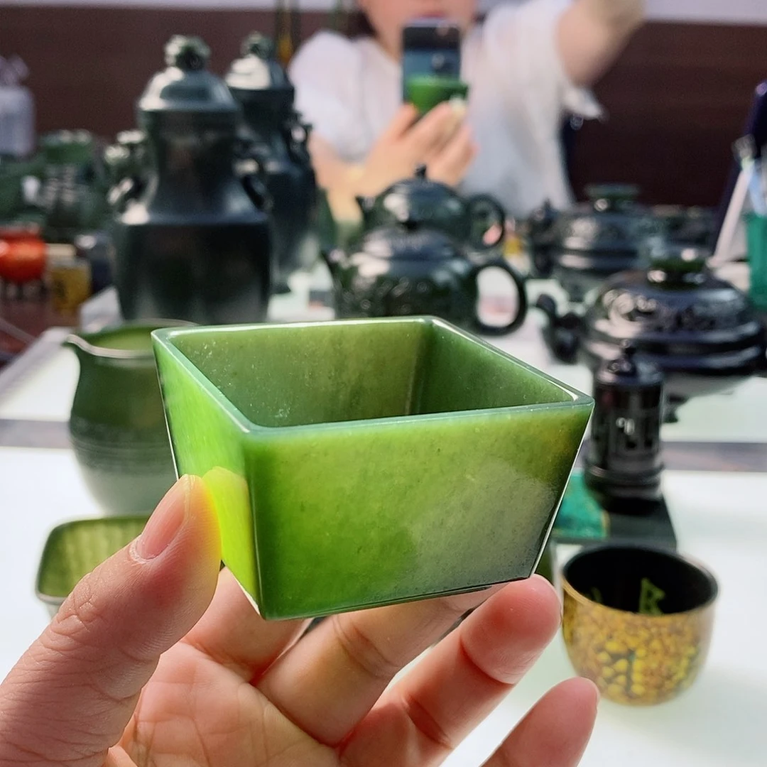 和田玉(青玉)未镶嵌摆件