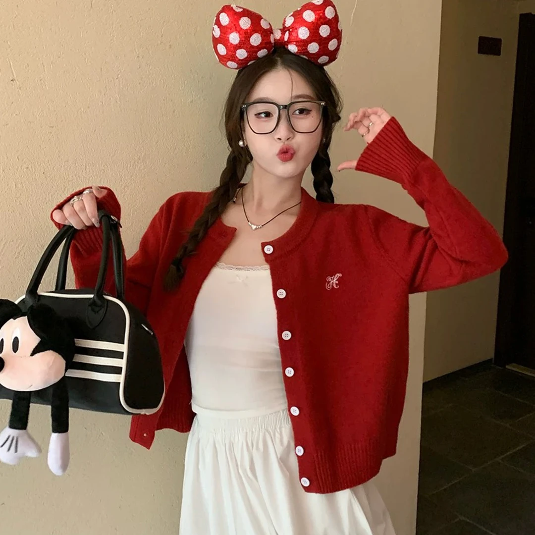 A安可拉红刺绣圆领长袖针织衫毛衣开衫时尚穿搭宽松外套上衣#9024