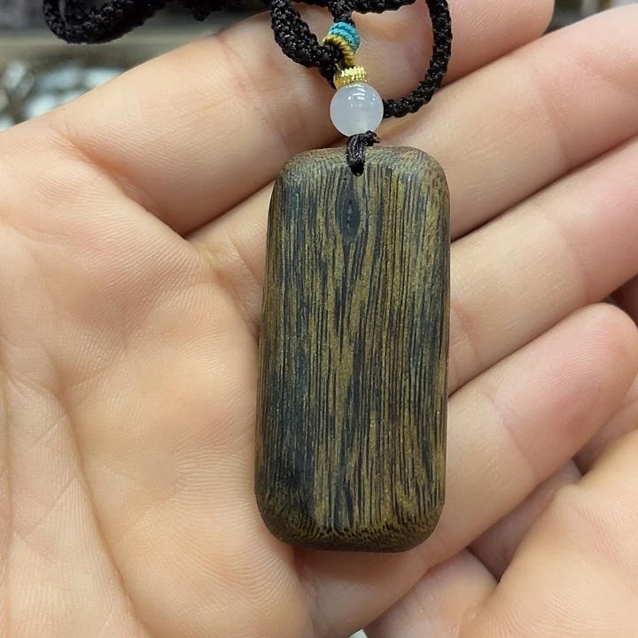 沉香吊坠奇楠挂件红油老料