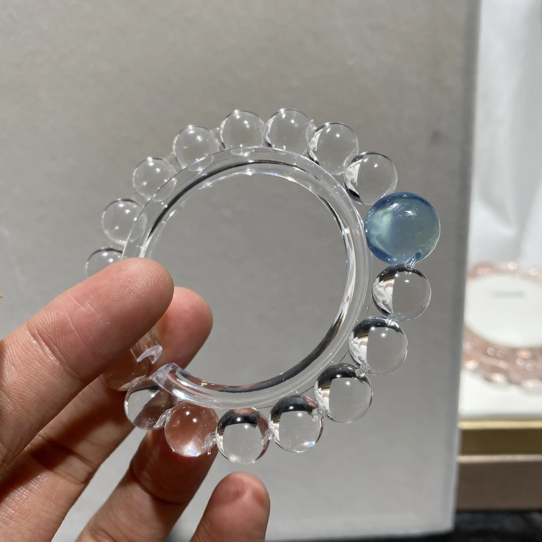 【毕业双a级】天然白水晶全净体+顶珠女士牛鼻孔手串（多样性发一）