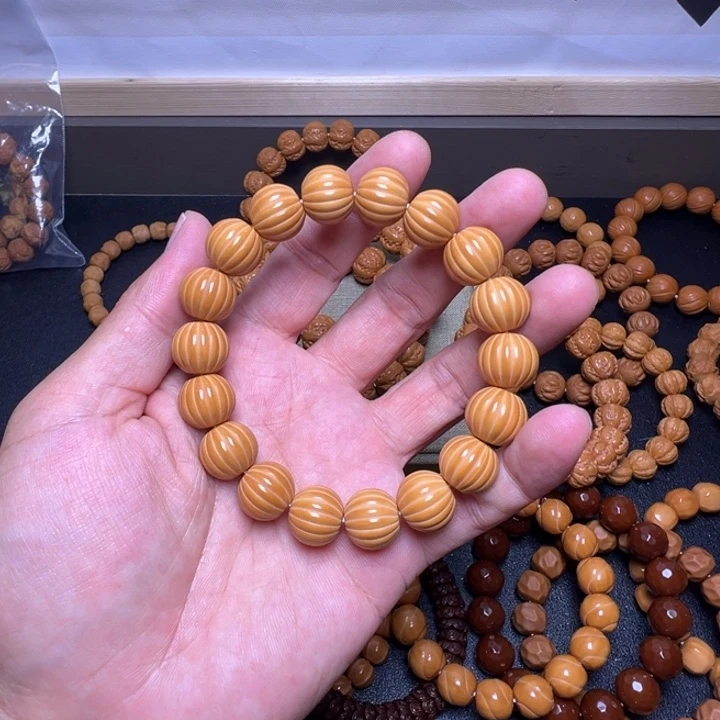 猴头核桃手串瓜珠