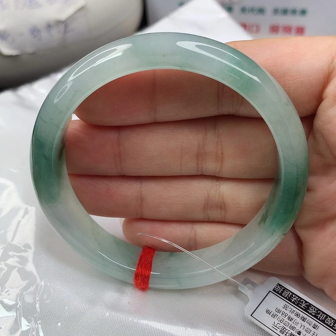 未镶嵌手镯翡翠31