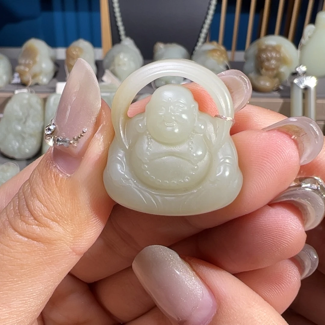 和田玉（糖玉）未镶嵌颈饰