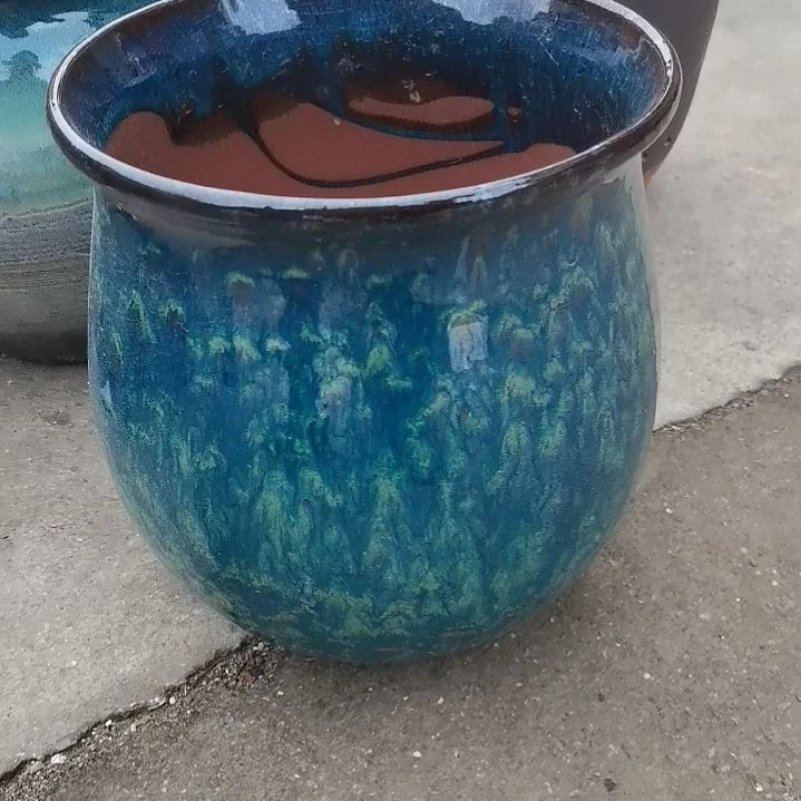 红陶口21高26一个盆子