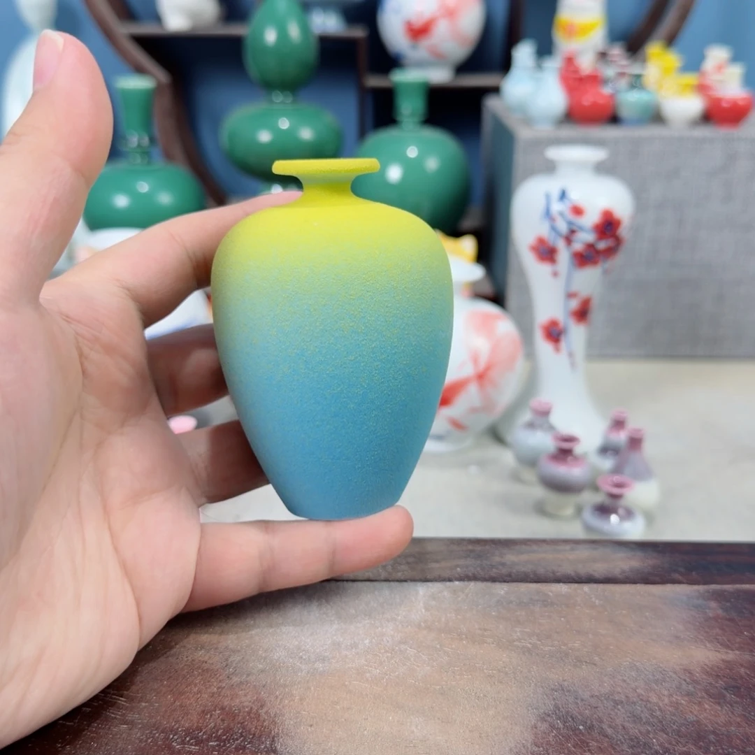 陶瓷手工小花器摆件