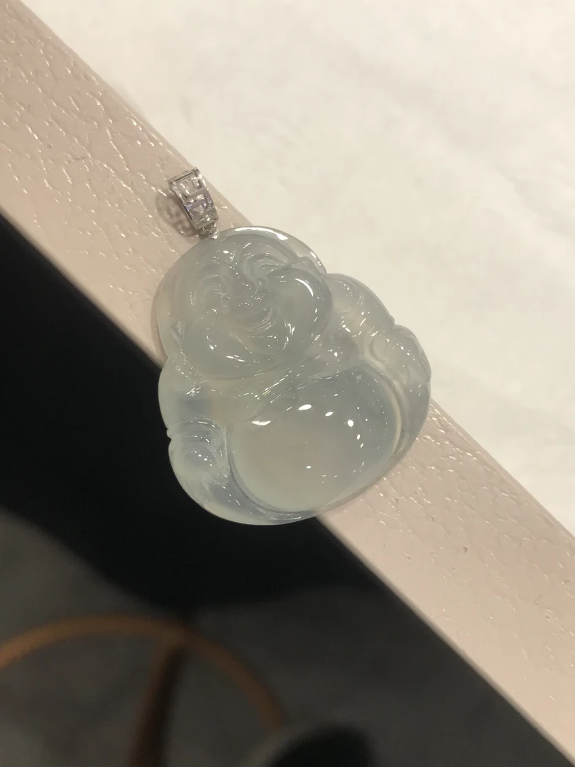 种老肉细工艺精湛糯冰翡翠佛公