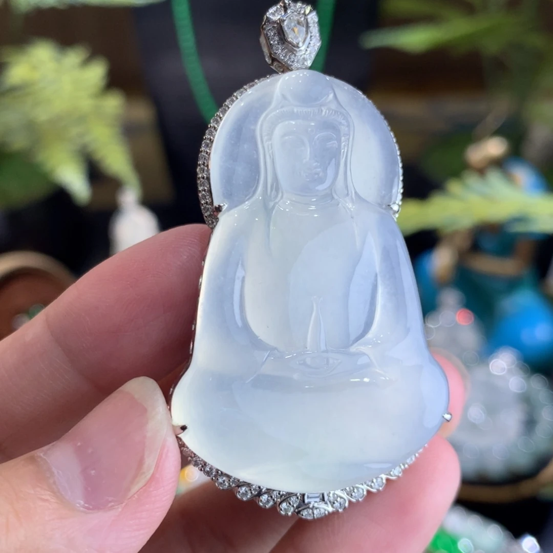 【闪购商品】翡翠18K金镶嵌颈饰素衣观音