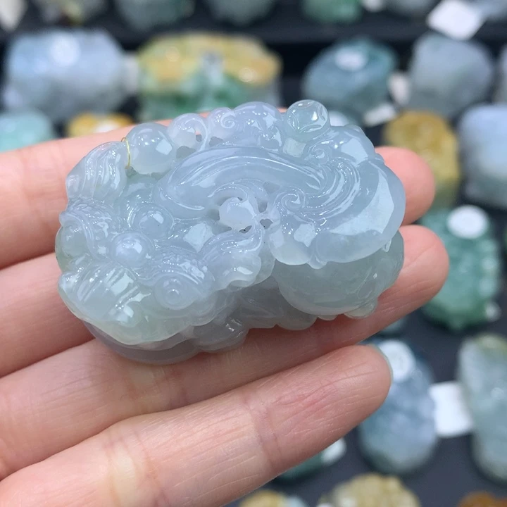 翡翠未镶嵌颈饰天然缅甸A货翡翠貔貅吊坠
