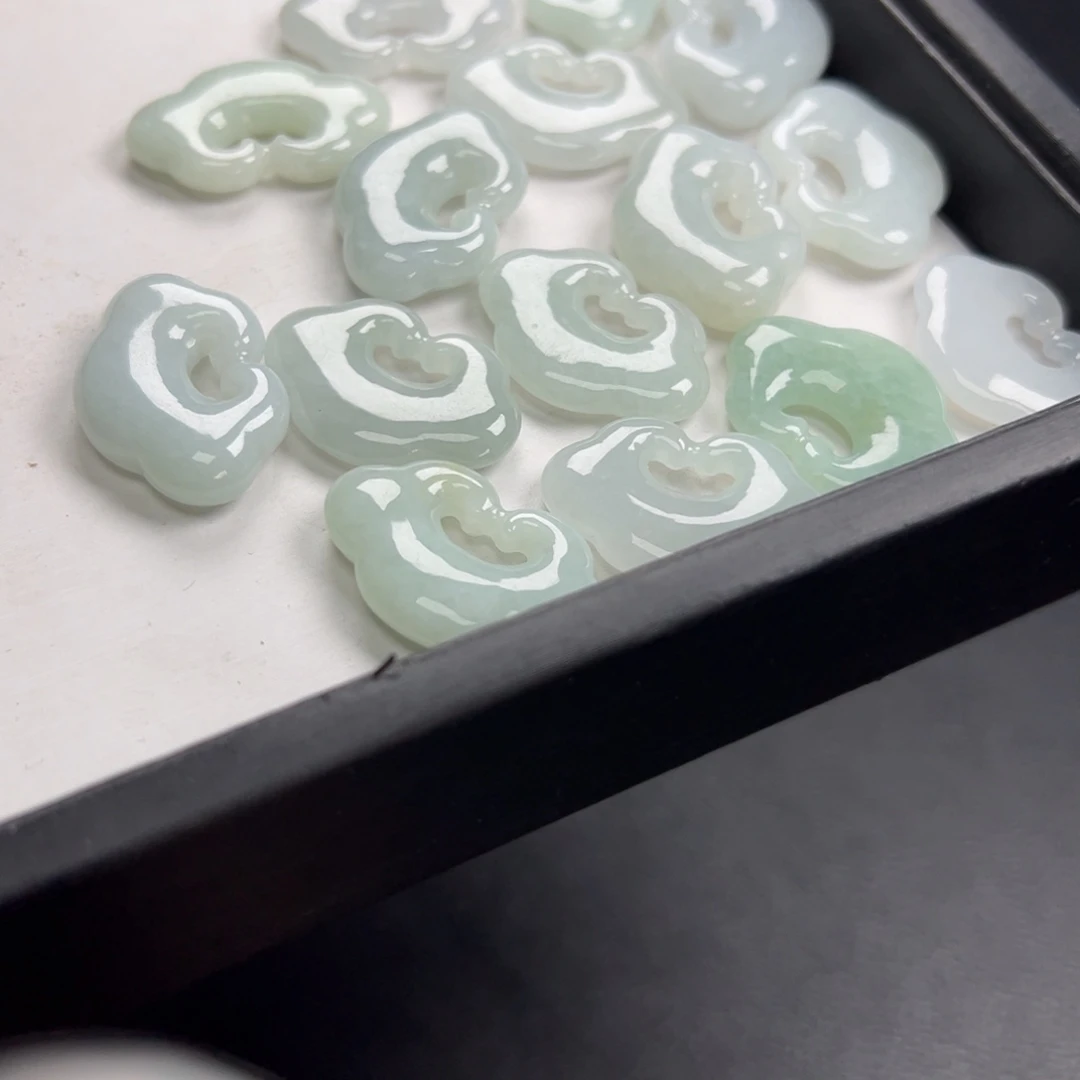 颈饰未镶嵌翡翠多样发一