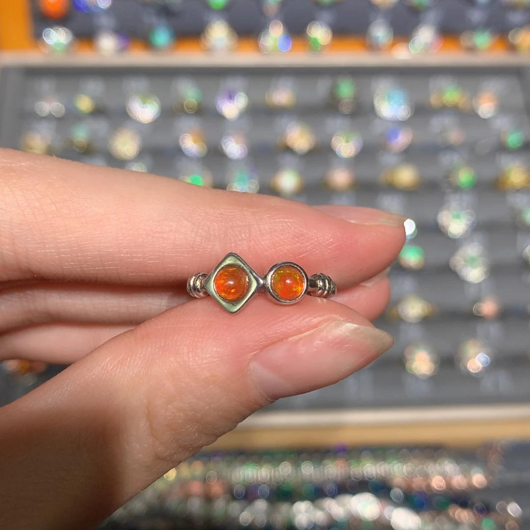 银S925镶嵌欧泊戒指t