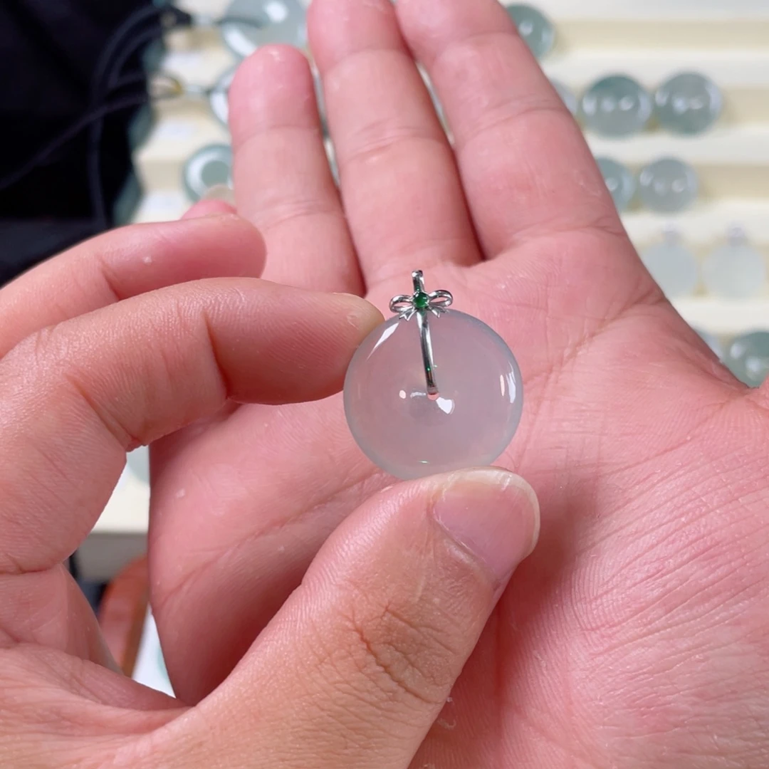 翡翠18K金镶嵌颈饰567887667