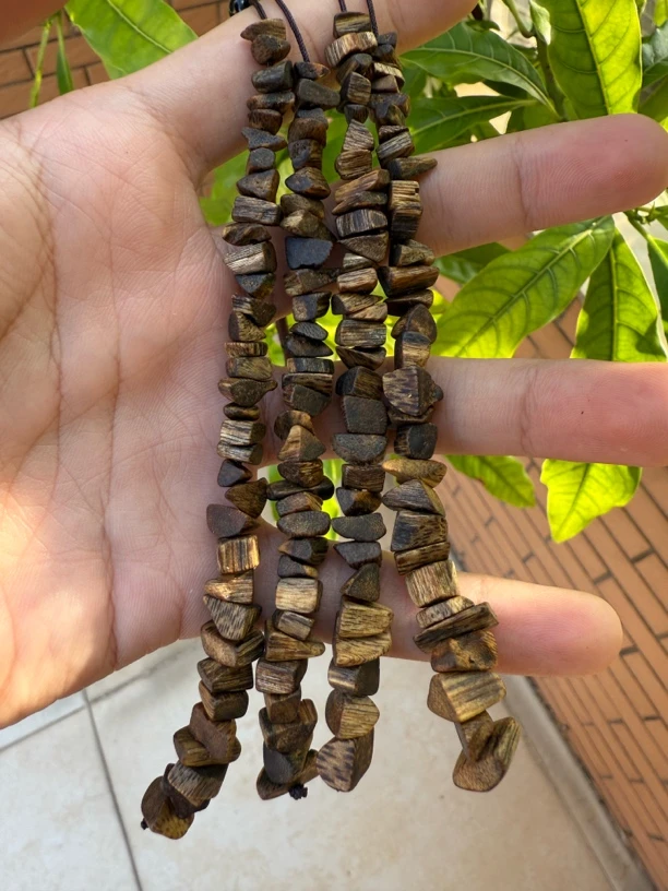 沉香碎料车载挂件7克➕多样性发一沉香串