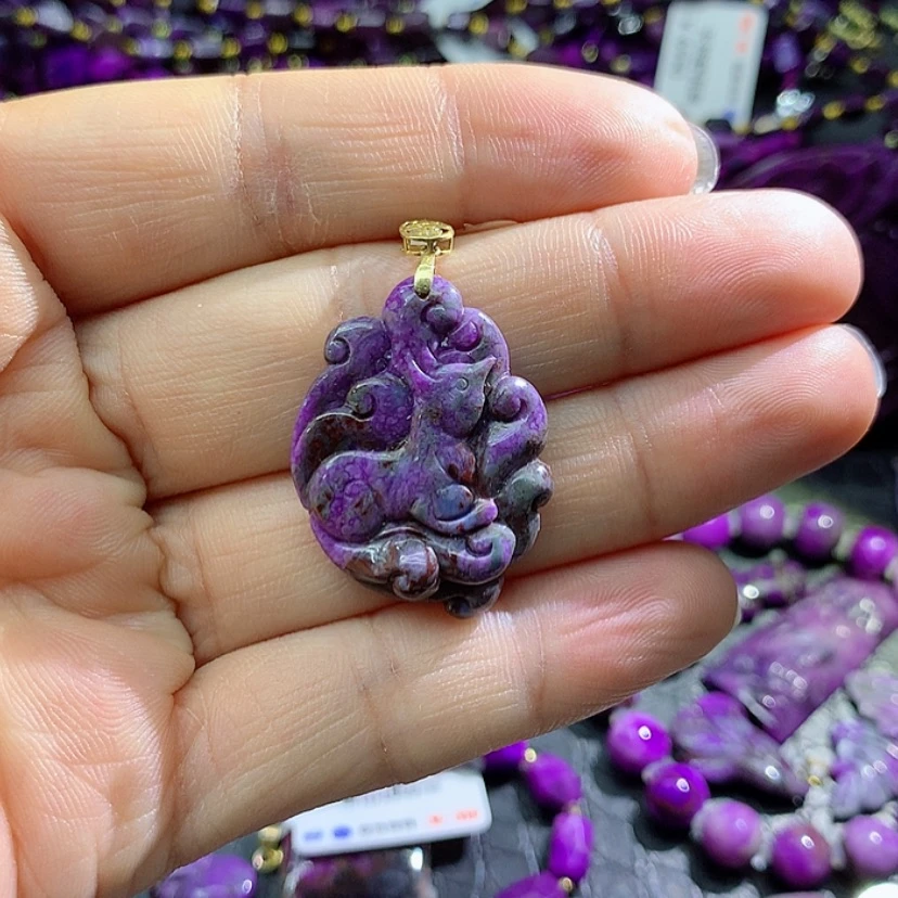 【闪购商品】银S925镀金镶嵌苏纪石（舒俱来）吊坠海***眠
