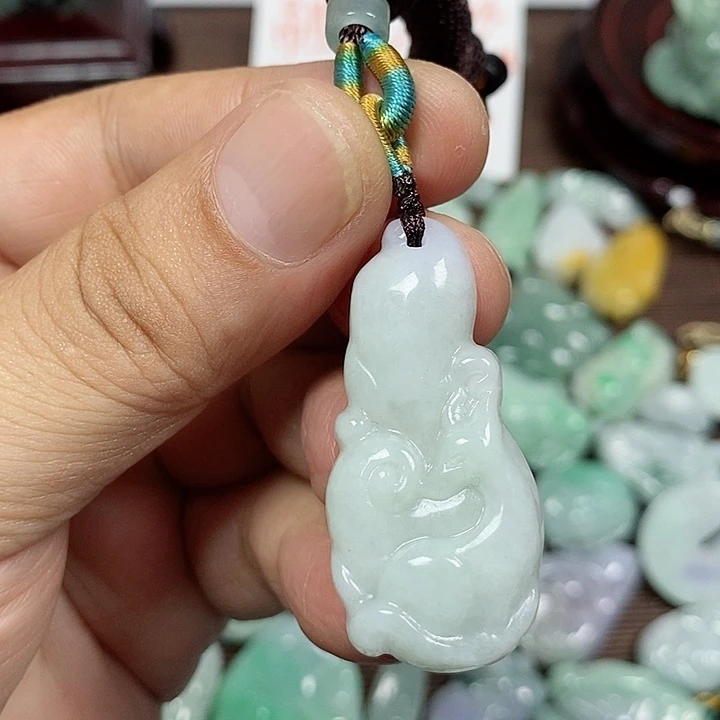 翡翠未镶嵌颈饰天然翡翠玉A货配证书