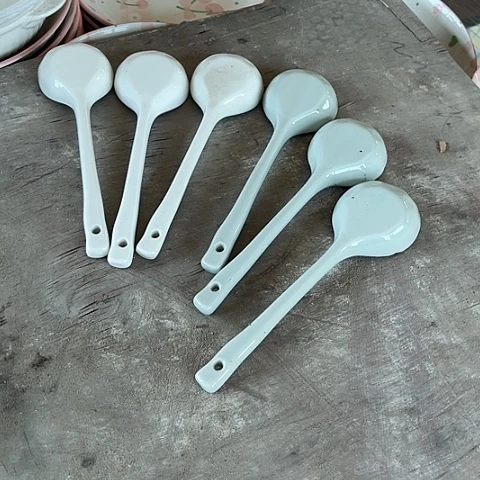 微瑕，不能明火，16厘米，16个勺默认发8个